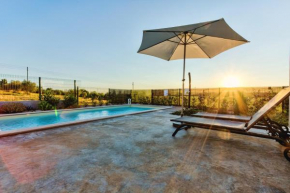 Dvosobni apartman sa bazenom -Eja
